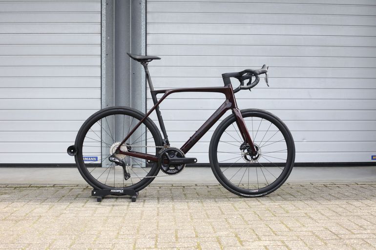 Used Lapierre Xelius SL 8.0 2024 2024 Road & Gravel, Red — image 1 of 6