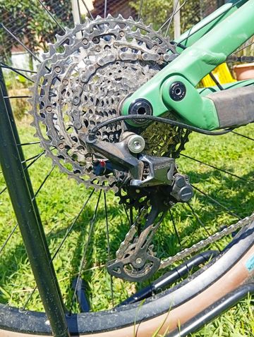Used Canyon Neuron Shimano Deore XT 2024 Mountainbike, Green — image 5 of 8