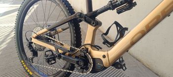 Used Orbea RISE H10 2022 2022 Mountainbike, Orange, 29 — image 3 of 11