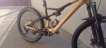 Used Orbea RISE H10 2022 2022 Mountainbike, Orange, 29 — image 2 of 11