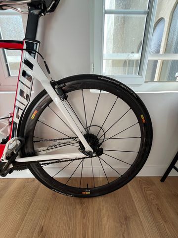 Used Giant Propel Advanced 1 2015 2015 Road & Gravel, Red — image 3 of 5