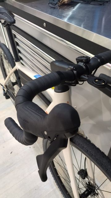 Brugt Orbea DENNA H30 28mph 2025 2025 Road & Gravel — billede 2 af 6