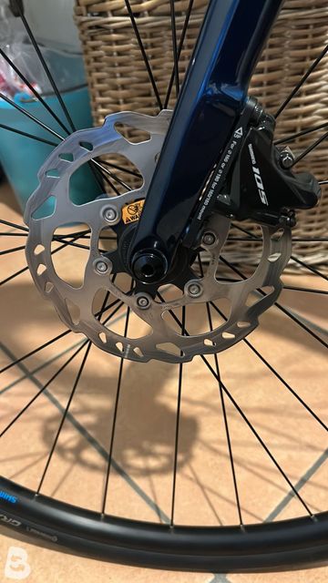 R RAYMON RaceRay 7.0 2024 2024 Road & Gravel usato, Nero — immagine 9 di 10