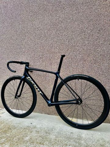 Used Giant TCR Advanced Pro Disc 0 Di2 2023 Frameset 2023 Road & Gravel