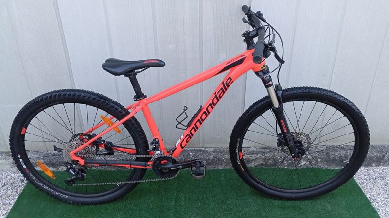 Używany Cannondale Trail 5 27.5/29 2018 2018 Mountainbike — zdjęcie 1 z 7