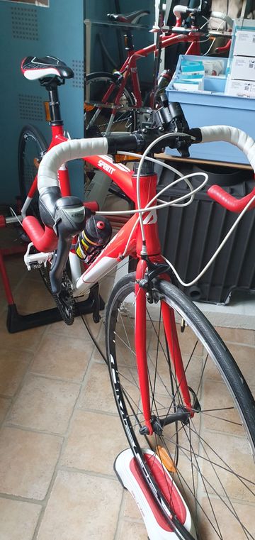 Tweedehands Athletic Sprint Route 2016 Road & Gravel — afbeelding 6 van 7