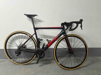 BMC, Teammachine SRAM Red eTap AXS