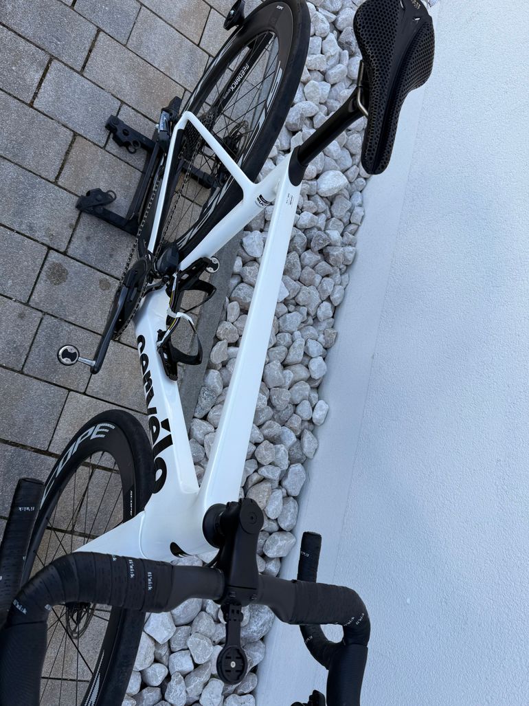 Used Cervélo Soloist Force eTap AXS 2023 2023 Road & Gravel — image 5 of 10