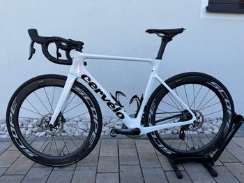 Used Cervélo Soloist Force eTap AXS 2023 2023 Road & Gravel — image 7 of 10