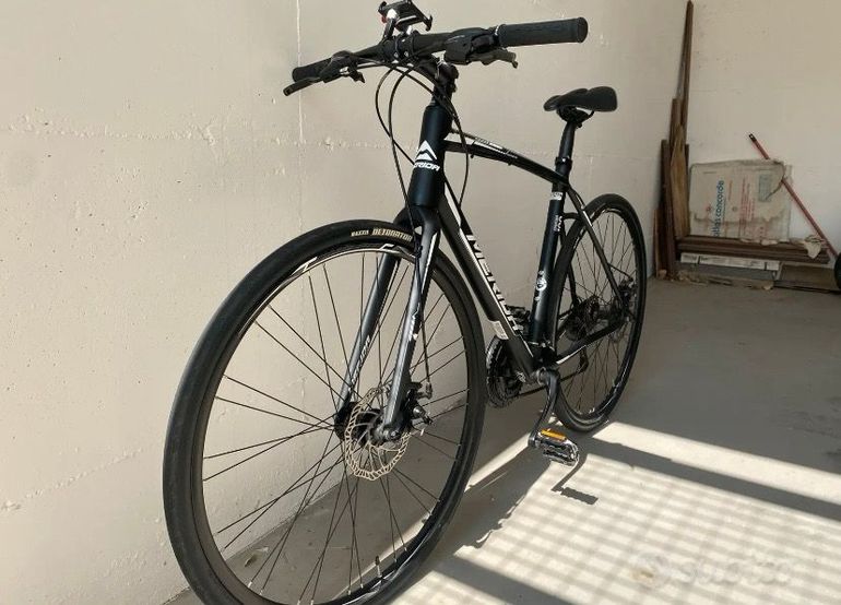 Used Merida Speeder Shimano Claris 2017 Road & Gravel, Schwarz — image 7 of 10