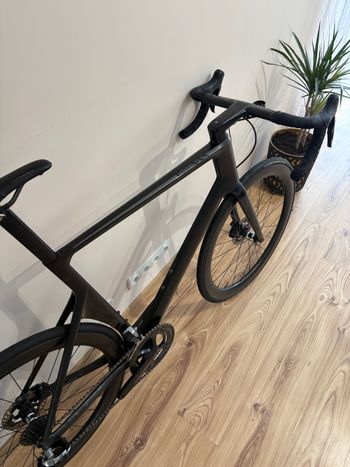 Used Canyon Aeroad CF SLX Dura Ace 2020 Road & Gravel, Black — image 10 of 13