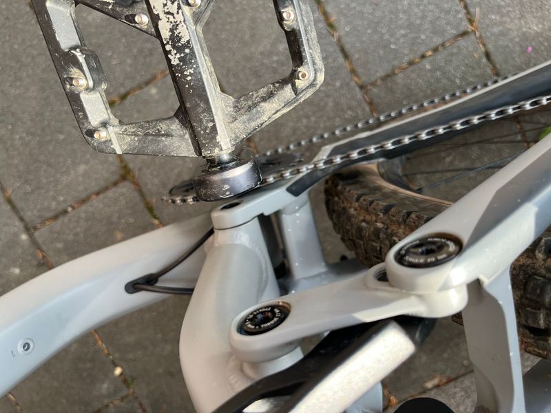 Used Canyon Neuron 7 2022 2022 Mountainbike, Light Gray, 27.5, 29 — image 4 of 10