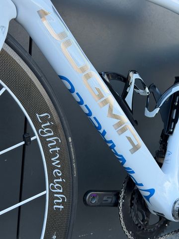 Używany Pinarello Dogma SRAM Red eTap AXS 2018 Road & Gravel — zdjęcie 14 z 18
