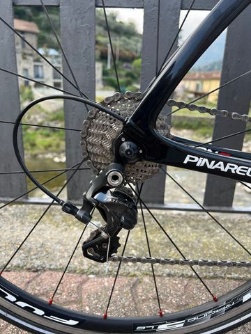 Used Pinarello GAN S 2017 2017 Road & Gravel, Red — image 8 of 9