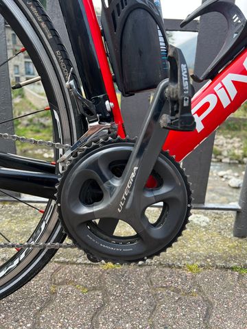 Used Pinarello GAN S 2017 2017 Road & Gravel, Red — image 7 of 9