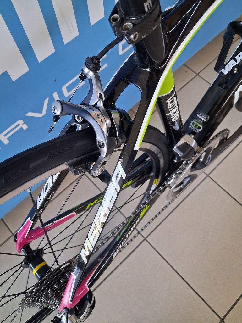 Used Merida Scultura CF Team-E 2014 2014 Road & Gravel, Black — image 5 of 8