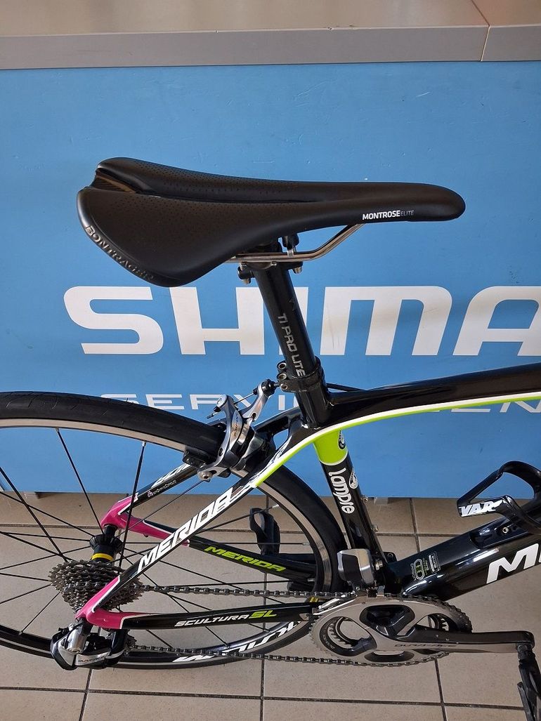 Used Merida Scultura CF Team-E 2014 2014 Road & Gravel, Black — image 4 of 8