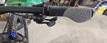 Použité Canyon Neuron Shimano SLX 2017 Mountainbike — obrázek 12 z 13