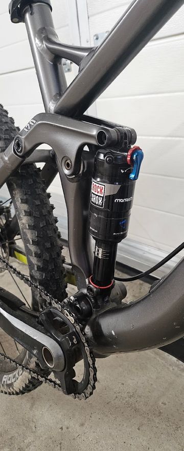 Použité Canyon Neuron Shimano SLX 2017 Mountainbike — obrázek 7 z 13