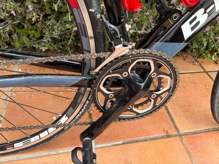 Used B pro B pro Custom Shimano 105 2017 Road & Gravel, Black — image 8 of 14
