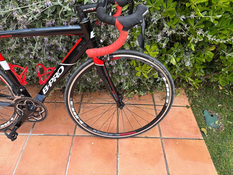 Used B pro B pro Custom Shimano 105 2017 Road & Gravel, Black — image 9 of 14