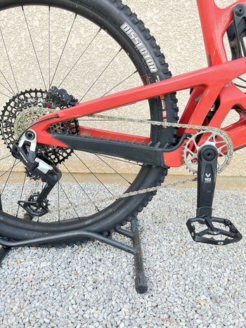 Used Santa Cruz Hightower Other SRAM - Mountainbike 2026 Mountainbike, Red — image 4 of 14