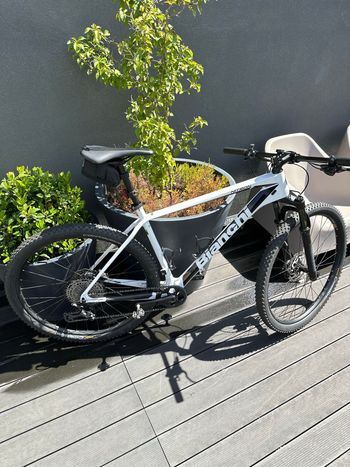 Used Bianchi Nitron 9.4 XT/Deore 2023 2023 Mountainbike, White, 29 — image 2 of 10