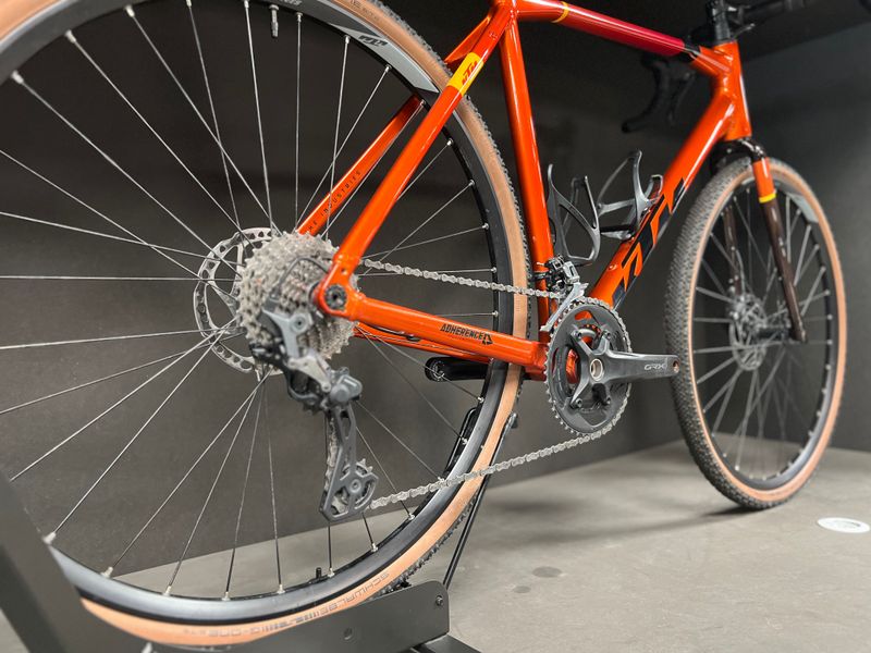 Gebrauchtes KTM X-STRADA 10 2023 2023 Road & Gravel, Orange — Bild 4 von 9