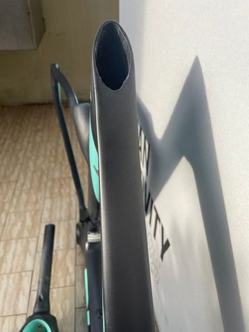Použité Bianchi Oltre PRO Durace Di2 2024 Frameset 2024 Road & Gravel — obrázek 11 z 12