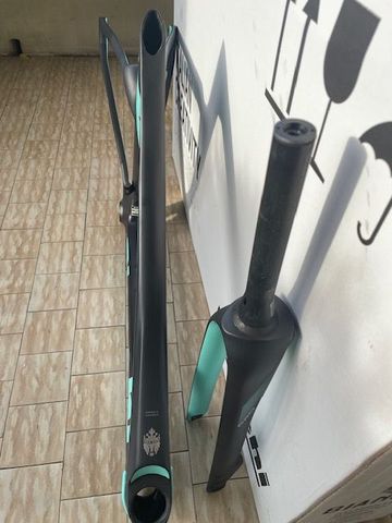 Použité Bianchi Oltre PRO Durace Di2 2024 Frameset 2024 Road & Gravel — obrázek 2 z 12