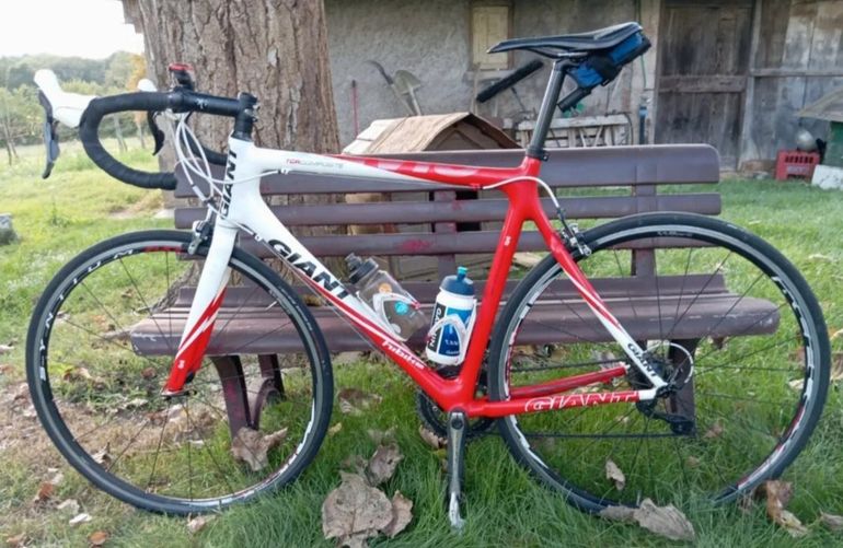 Used Giant TCR Composite 1 2013 2013 Road & Gravel, White — image 3 of 4