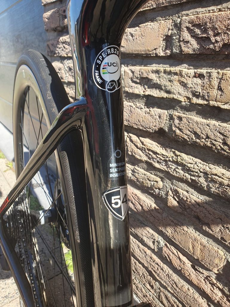 Used Specialized Roubaix Shimano 105 2018 Road & Gravel, Black — image 7 of 9