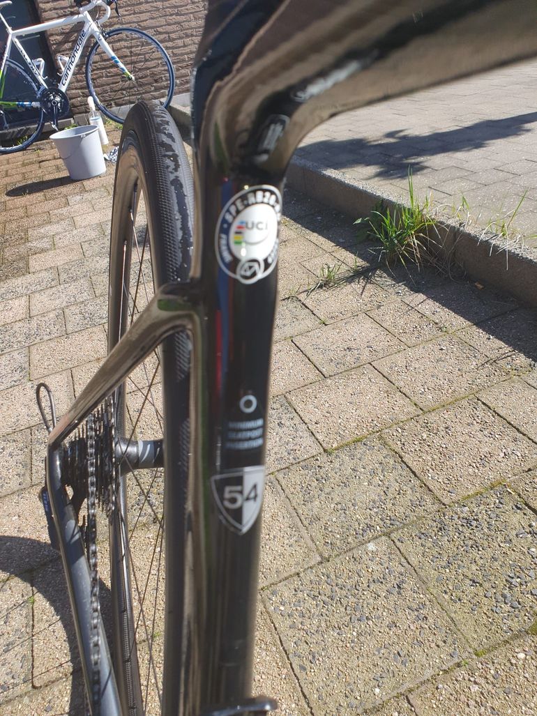 Used Specialized Roubaix Shimano 105 2018 Road & Gravel, Black — image 5 of 9