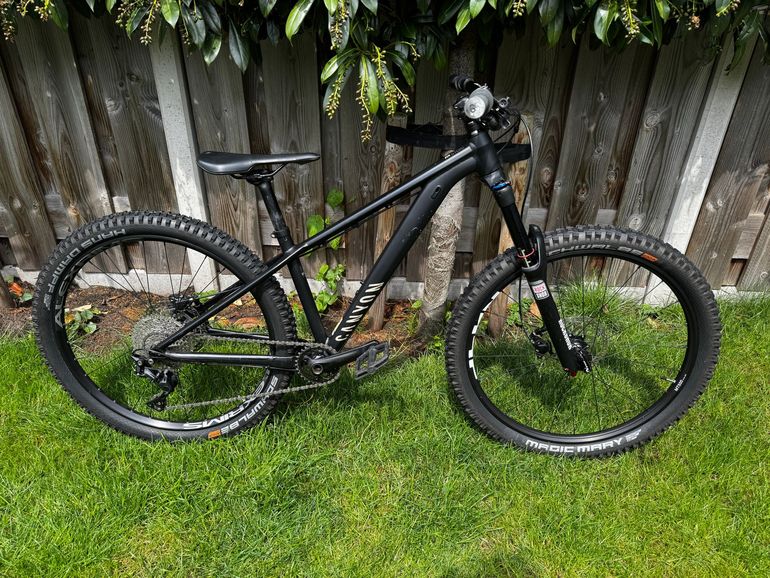 Used Canyon Stoic 2 2023 2023 Mountainbike — image 1 of 15