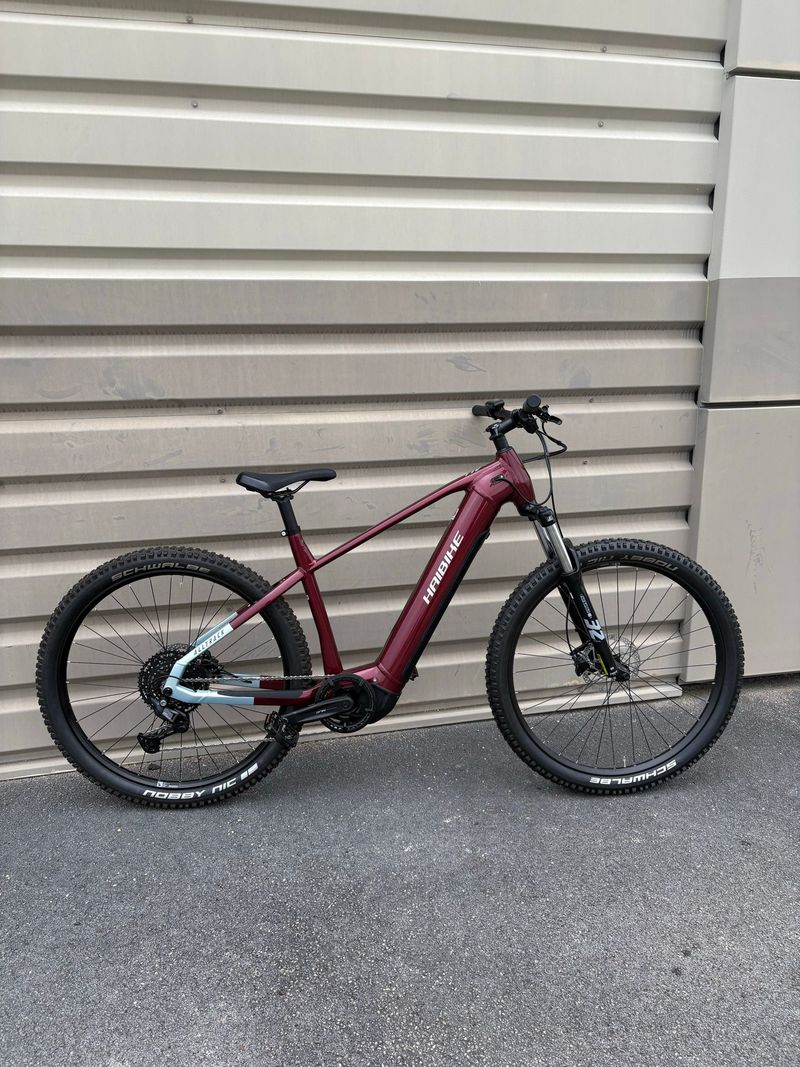 Used Haibike AllTrack 5 2025 2025 Mountainbike, Red, 29 — image 1 of 3