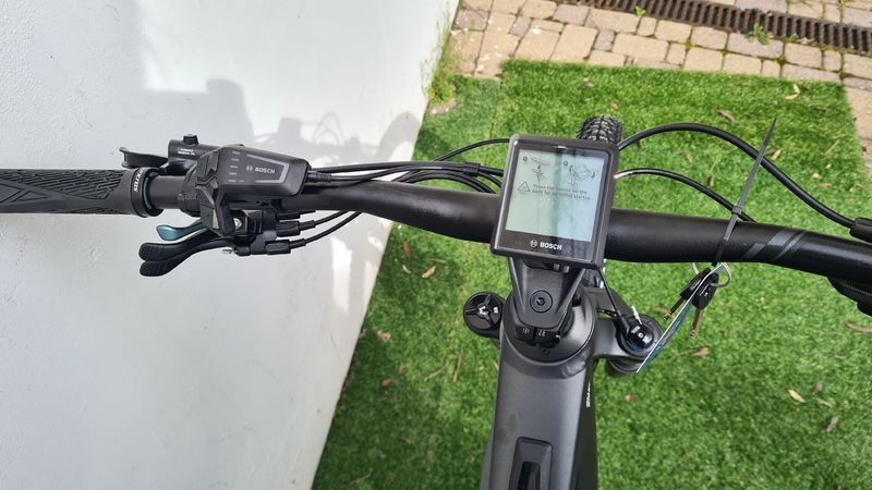 Used Scott Strike E-Ride 930 2025 Mountainbike, Light Gray — image 5 of 7