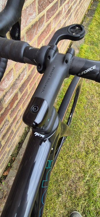 Used Bianchi Specialissima Ultegra Di2 2022 2022 Road & Gravel, Black — image 12 of 28