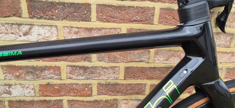 Used Bianchi Specialissima Ultegra Di2 2022 2022 Road & Gravel, Black — image 10 of 28