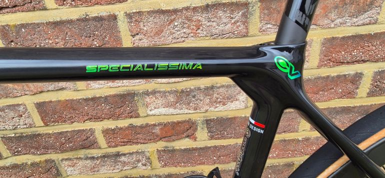 Used Bianchi Specialissima Ultegra Di2 2022 2022 Road & Gravel, Black — image 13 of 28