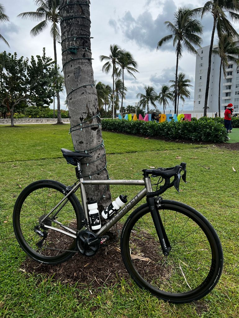 Used Litespeed Ultimate Shimano Ultegra Di2 2022 Road & Gravel, Light Gray — image 14 of 15