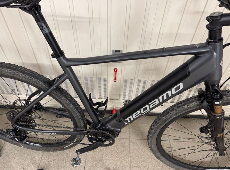 Used Megamo KANSAS 2024 2024 Road & Gravel, Black — image 4 of 5