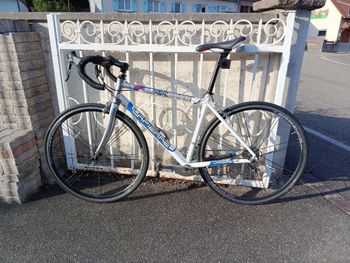 Used Lapierre Lapierre Custom Shimano Sora 2005 Road & Gravel — image 6 of 16