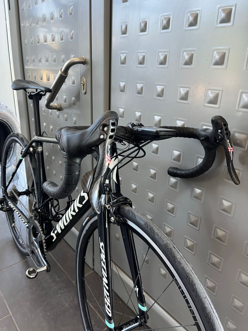 Used Specialized S Works Custom Campagnolo Super Record 2016 Road & Gravel, Black — image 8 of 11