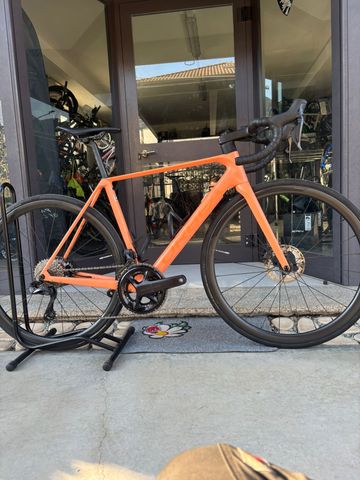 Gebrauchtes Orbea ORCA M20iLTD 2024 2024 Road & Gravel