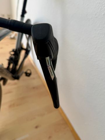 Benotti Fuoco SRAM Force eTap AXS 2023 Road & Gravel usato, Grigio chiaro — immagine 11 di 13