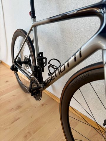 Benotti Fuoco SRAM Force eTap AXS 2023 Road & Gravel usato, Grigio chiaro — immagine 5 di 13