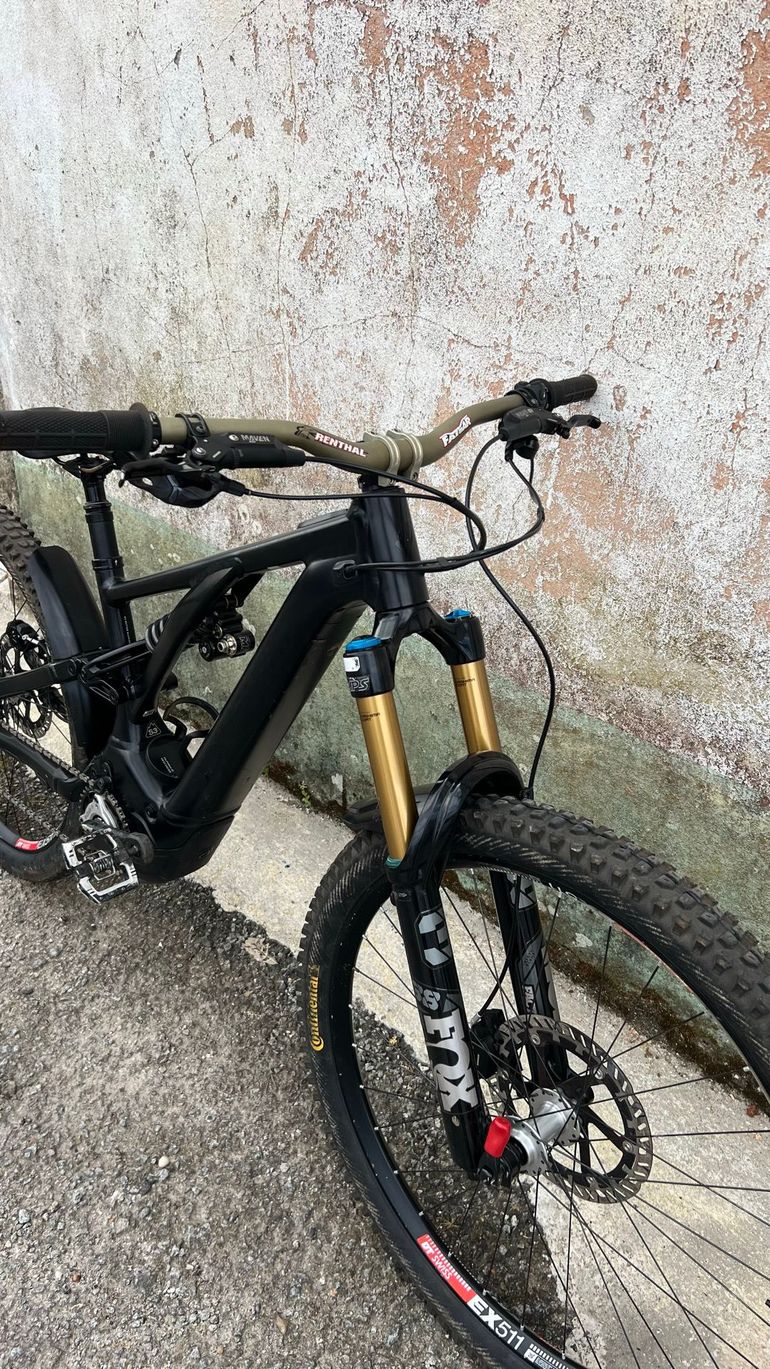 Used Specialiced Specialiced Custom SRAM GX Eagle 2024 Mountainbike — image 8 of 9