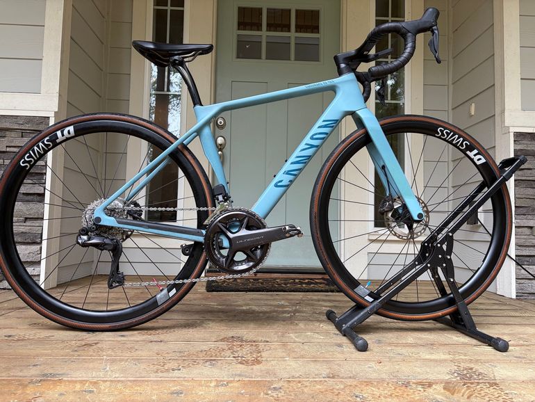 Used Canyon Endurace CF SLX 8 Di2 Aero 2024 2024 Road & Gravel, Blue — image 1 of 6