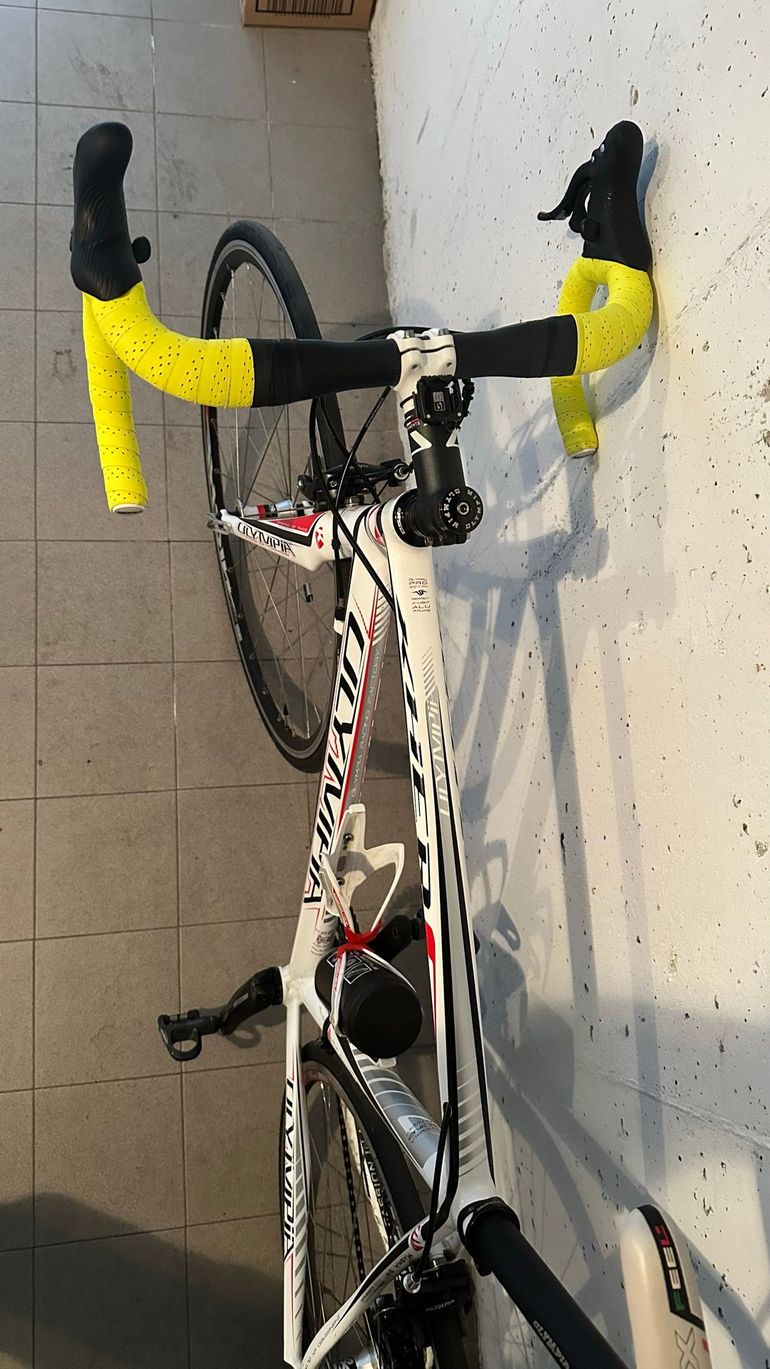 Used Olympia Olympia Custom Campagnolo Veloce 2014 Road & Gravel, White — image 3 of 8