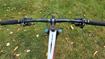 Used Specialized Stumpjumper SRAM X01 Eagle 2018 Mountainbike, White — image 4 of 16